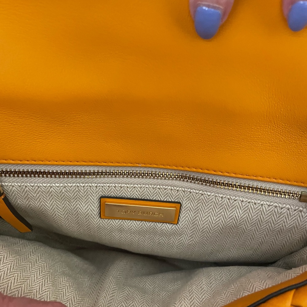 This is a Tory Burch Britten Woven Small Adjustable Shoulder Bag NWT $558.00 - Picture 9 of 11